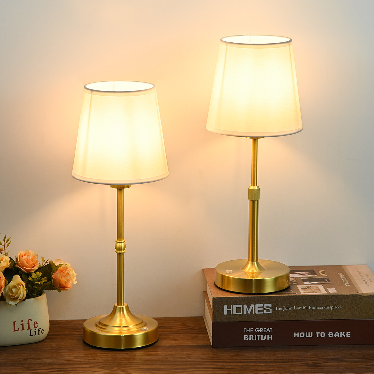 Getglow Modern French-style fabric bedside lamp