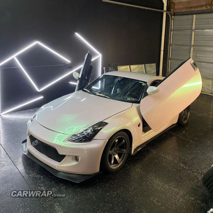 Quality Aluko Glitter Metallic Gloss Aurora White Vinyl Wrap Car Wrap