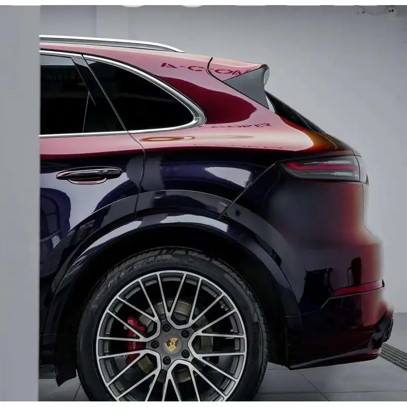 Gloss Ambilight Shifting Red to Black Car Vinyl Wrap