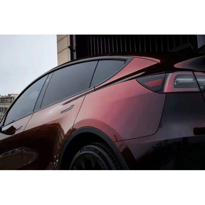 Gloss Shifting Red to Black Car Wrap 