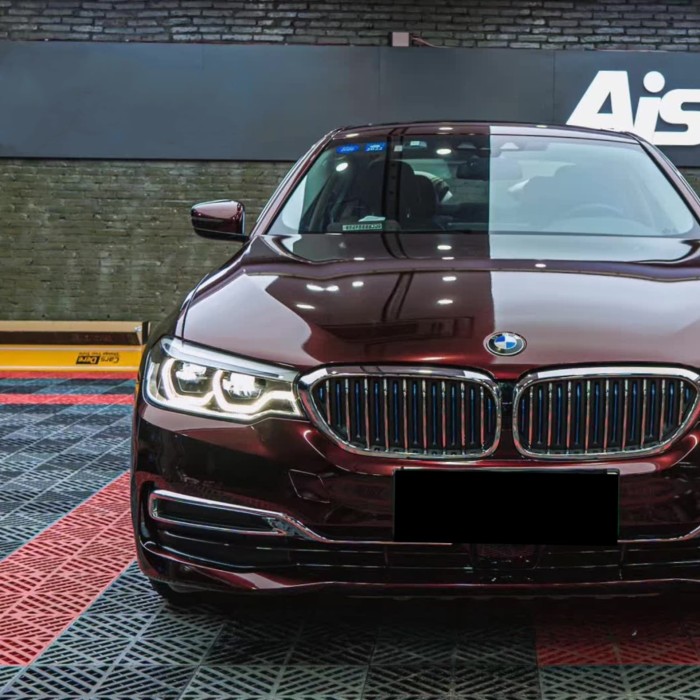 Gloss Metallic Black Rose Car Wrap