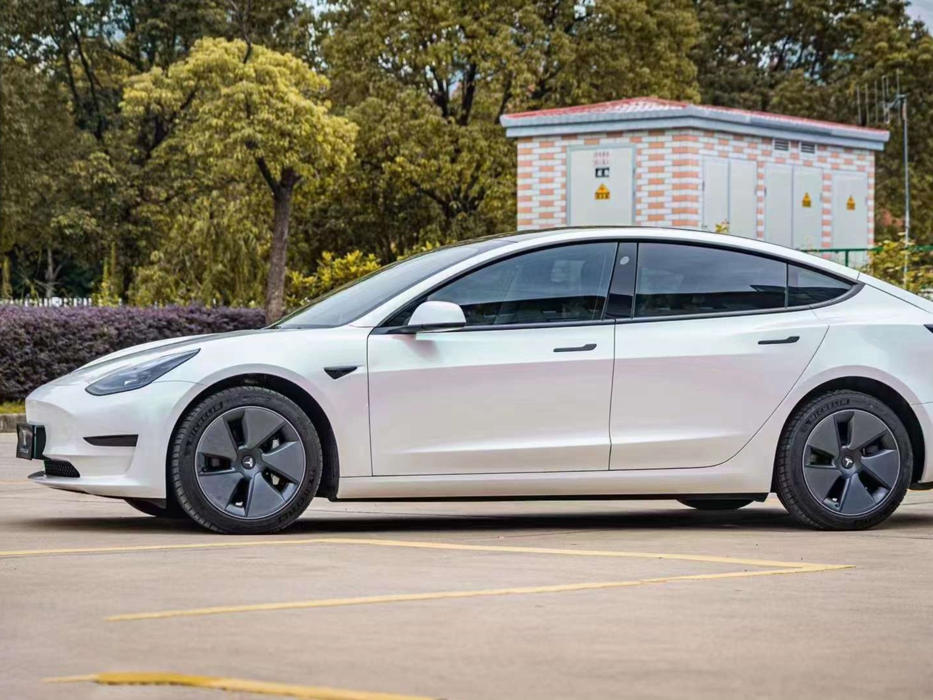  Metallic Gloss Aurora White Car Vinyl Wrap