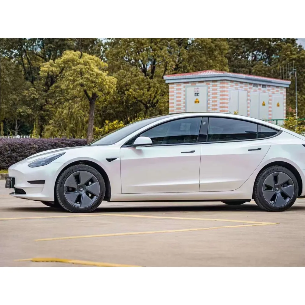  Metallic Gloss Aurora White Car Vinyl Wrap