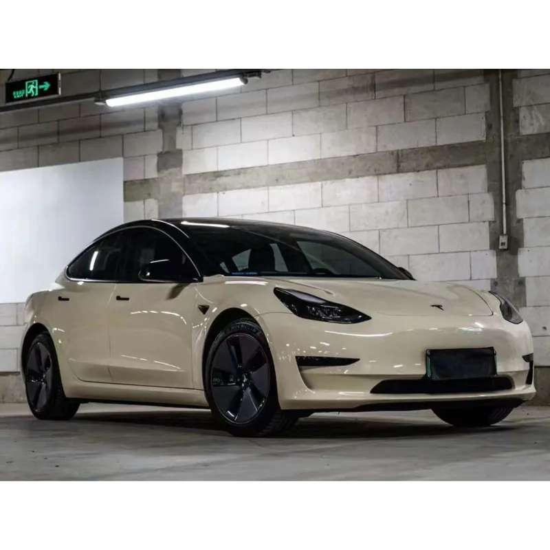 Gloss Khaki Milan Car Vinyl Wrap