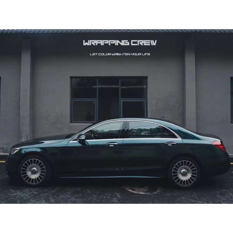 Gloss Metallic British Racing Green Car Vinyl Wrap