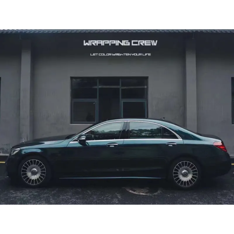 Gloss Metallic British Racing Green Car Vinyl Wrap