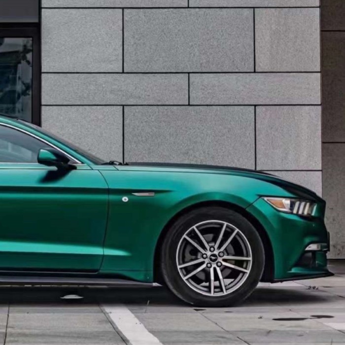 Matte Metallic Emerald Green Vinyl Wrap Car Wrap
