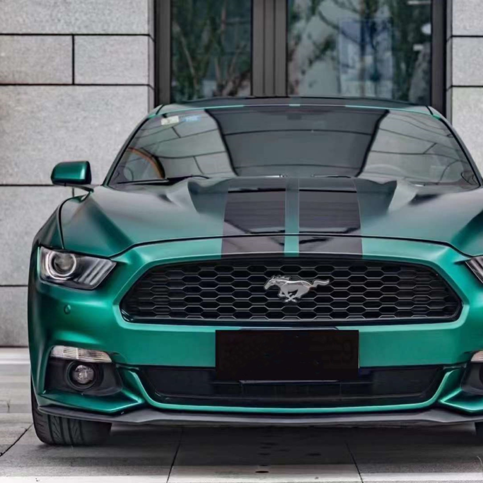 Matte Metallic Emerald Green Car Vinyl Wrap 