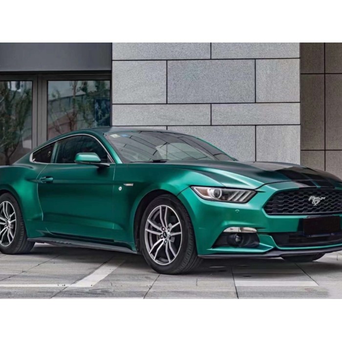 Matte Metallic Emerald Green Vinyl Wrap Car Wrap
