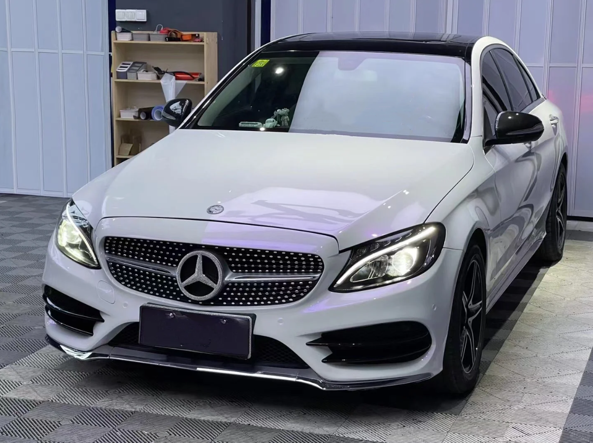 Gloss White Purple Car Vinyl Wrap