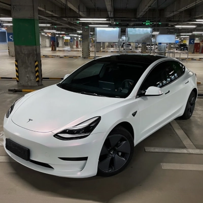 Matte White Red Car Vinyl Wrap 02