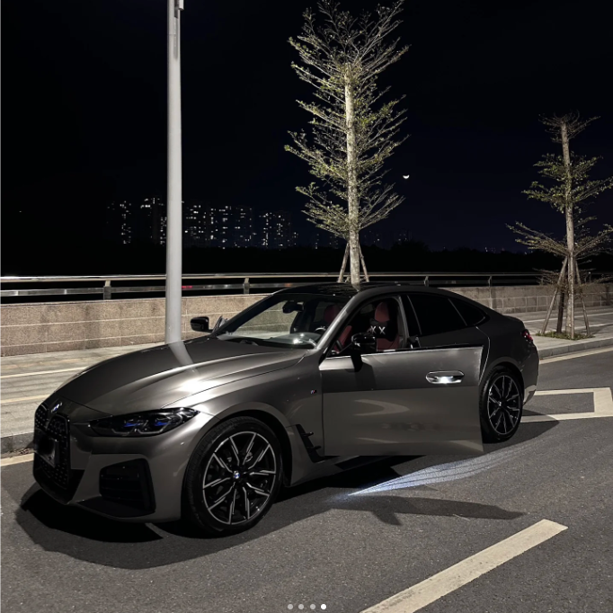 Gloss Metallic Liquid Chrome Silver Car Vinyl Wrap