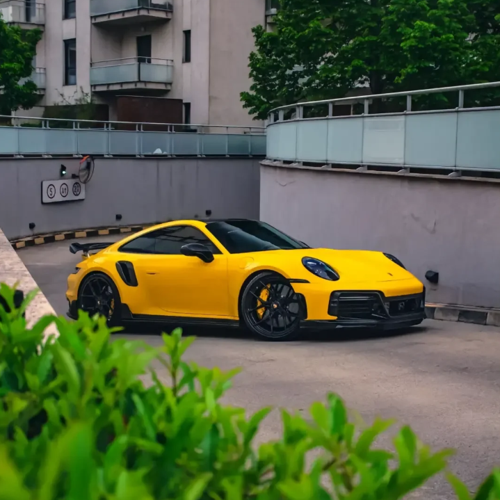 Gloss Metallic Golden Yellow Car Vinyl Wrap