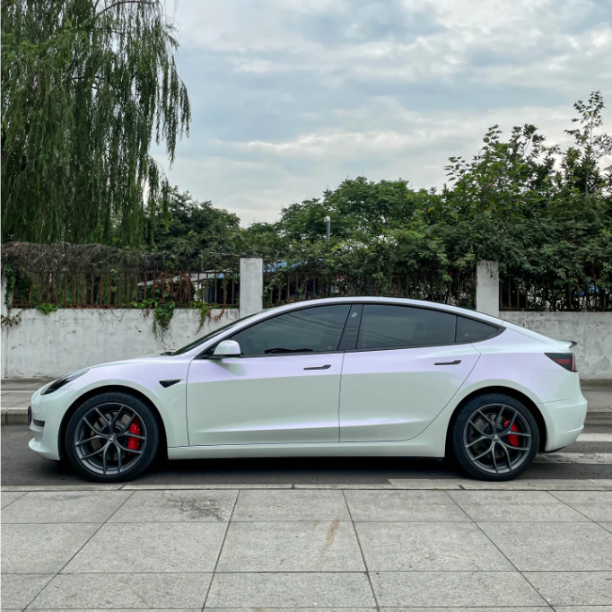 Matte White Purple Car Vinyl Wrap