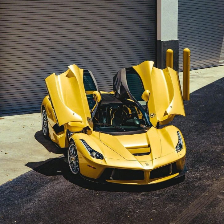 Super Gloss Macaron Yellow Car Vinyl Wrap