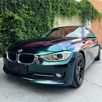 Gloss Aurora Diamant Green Car Vinyl Wrap 02