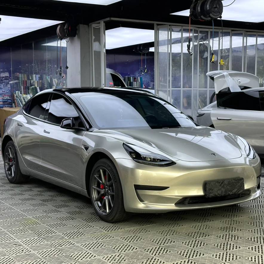 Gloss Chrome Champagne Gold Car Vinyl Wrap