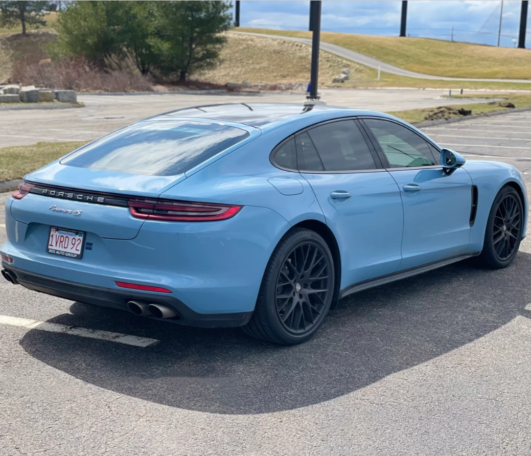 Quality Gloss Dawn Light Blue Car Vinyl Wrap For Sale | Carwraponline.com