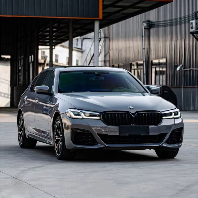 Gloss Bernina Grey Car Vinyl Wrap