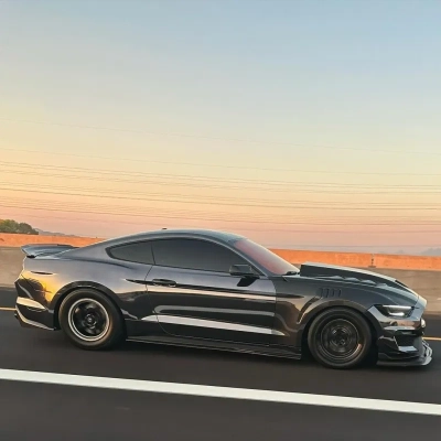 Chrome Mirror Black Car Vinyl Wrap 02