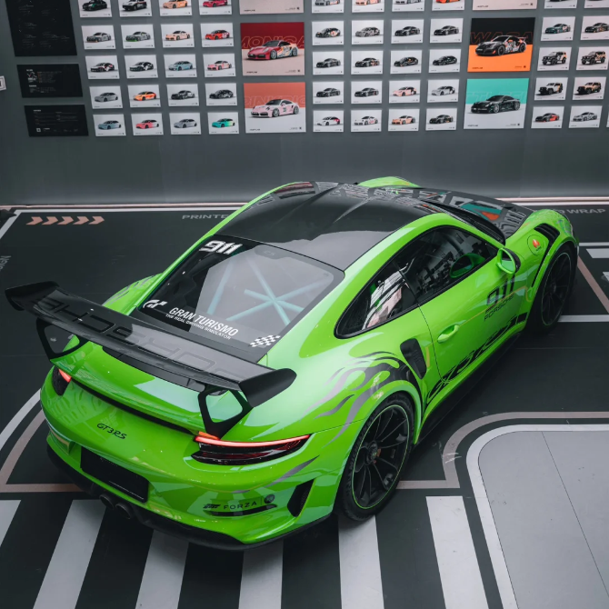 Super Gloss Viper Green Car Vinyl Wrap