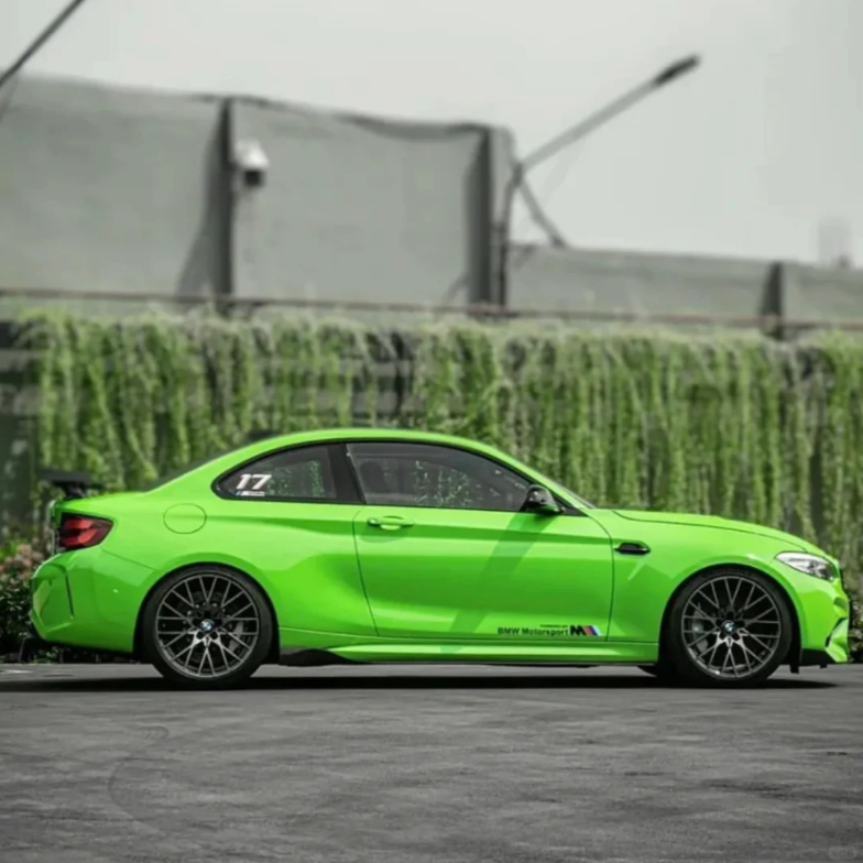 Super Gloss Viper Green Car Vinyl Wrap