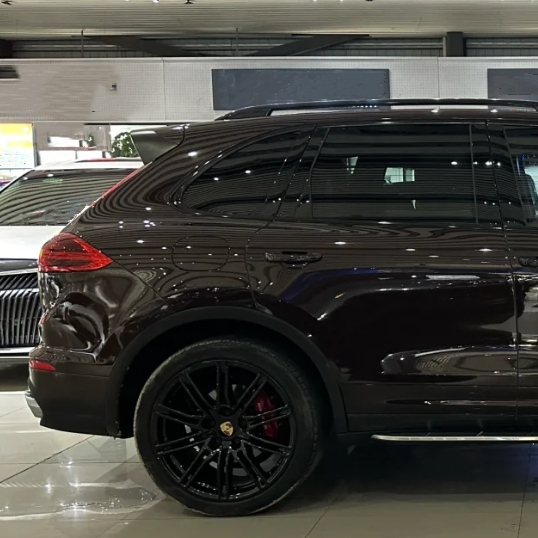 Gloss Metallic Mahogany Red Car Vinyl Wrap