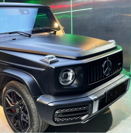 Matte Chrome Black Car Vinyl Wrap