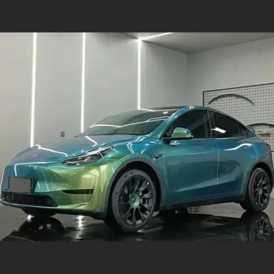 Glossy Chameleon Jungle Green Car Vinyl Wrap 02