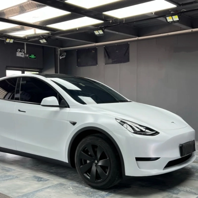 Heavy Metal Sparkle White Car Vinyl Wrap 02