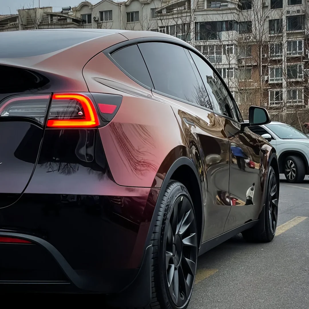 Tesla Glossy PET Diamonds Black Red Car Vinyl Wrap