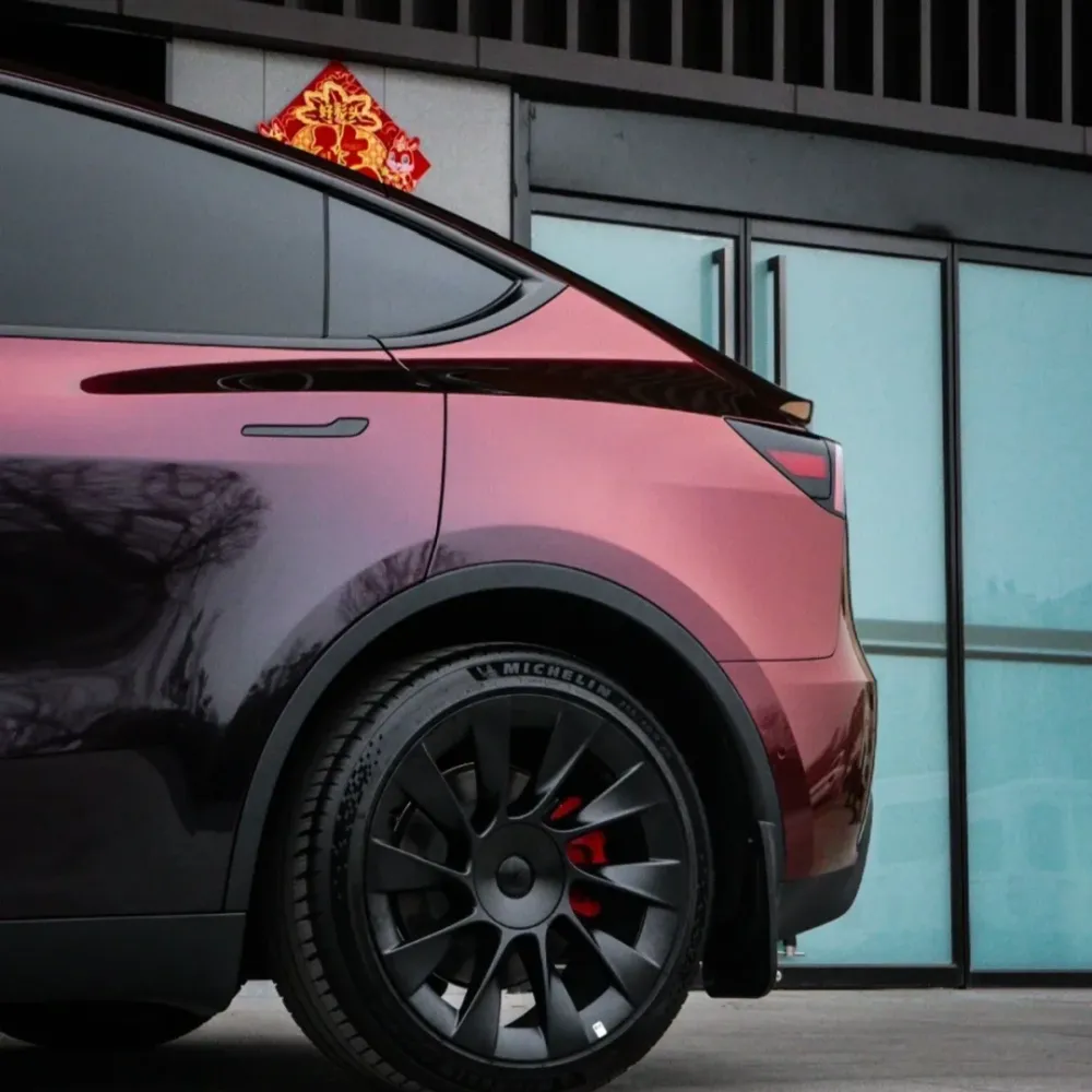 PET Tesla Glossy PET Diamonds Black Red Car Vinyl Wrap
