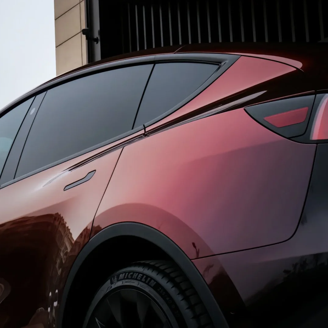 Tesla Glossy PET Diamonds Black Red Car Vinyl Wrap