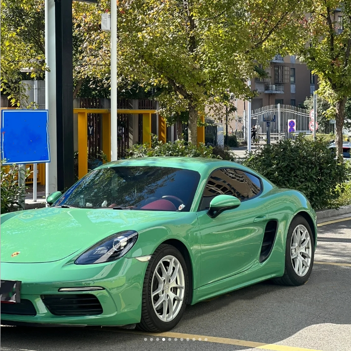 Porsche Weng Green Car Vinyl Wrap