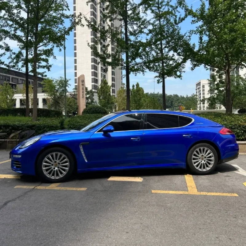 Glossy Crystal Royal Blue Car Vinyl Wrap