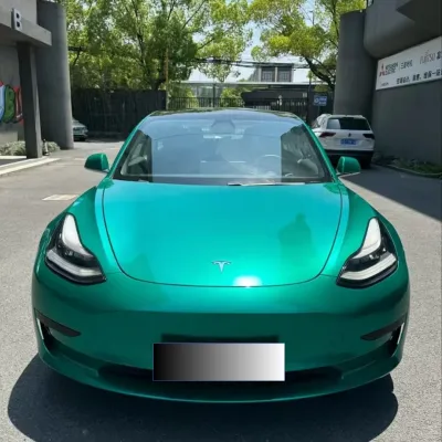 Gloss Metal Emerald Green Car Vinyl Wrap 02