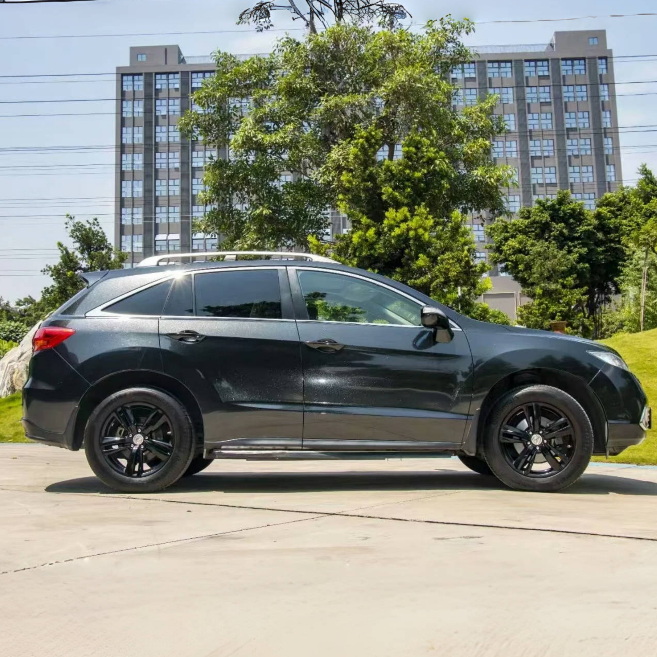 Gloss Metallic Black Car Vinyl Wrap