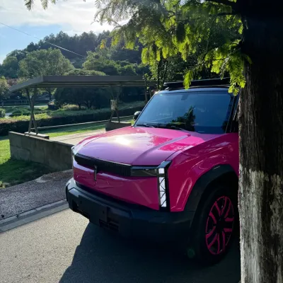 Glossy Crystal Rose Red Car Vinyl Wrap 02