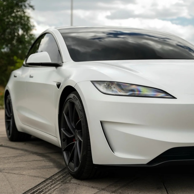 Satin Pearl White Car Vinyl Wrap