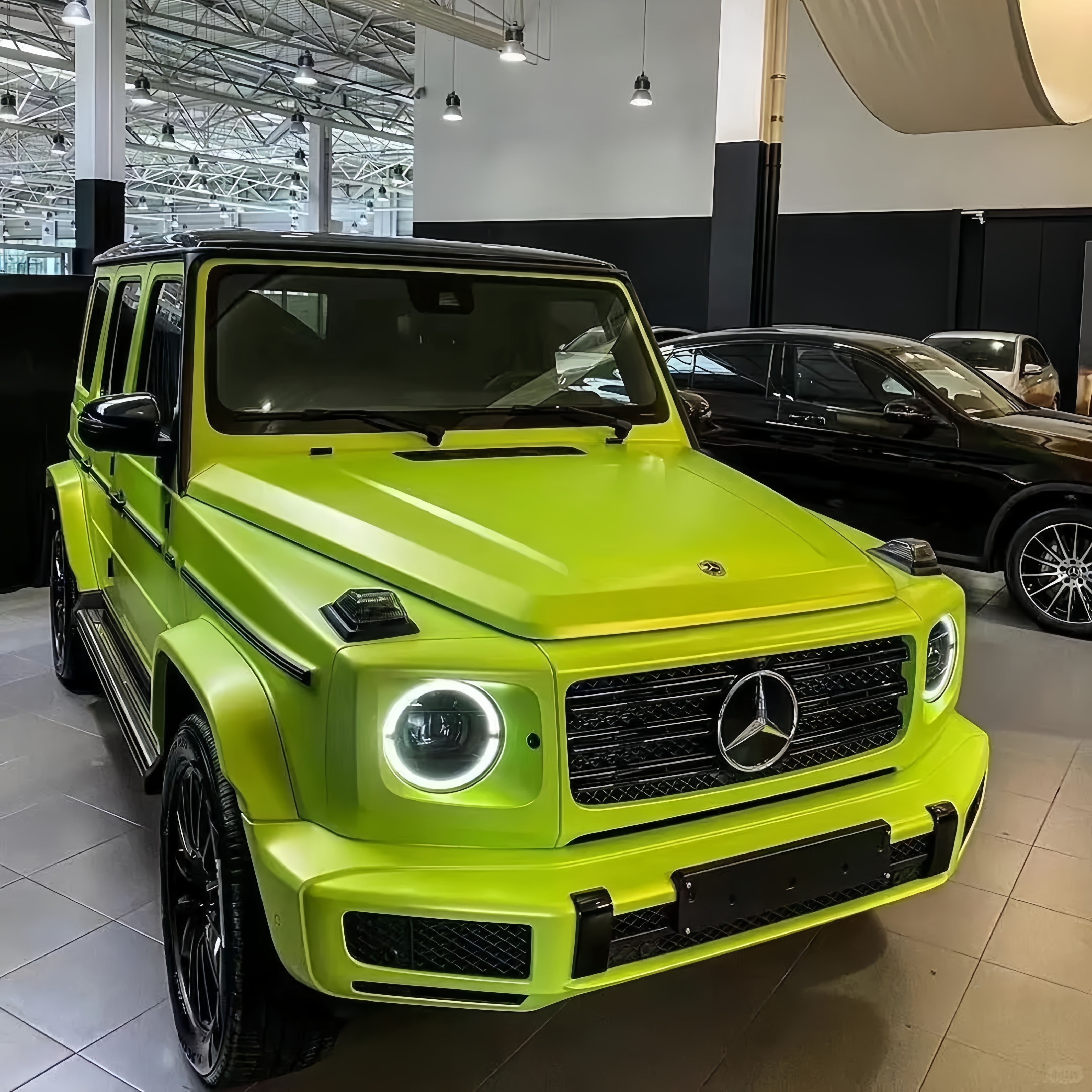 Pure Metal Lemon Green Car Vinyl Wrap