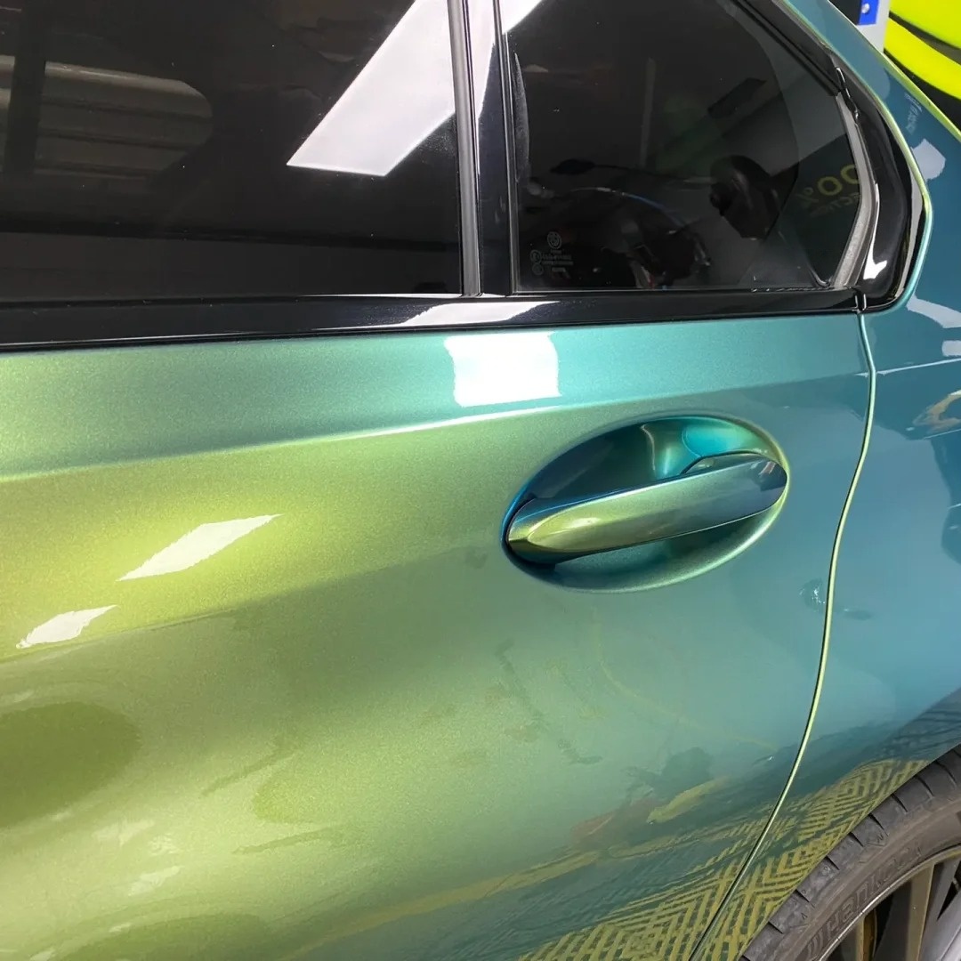 Glossy Chameleon Jungle Green Car Vinyl Wrap