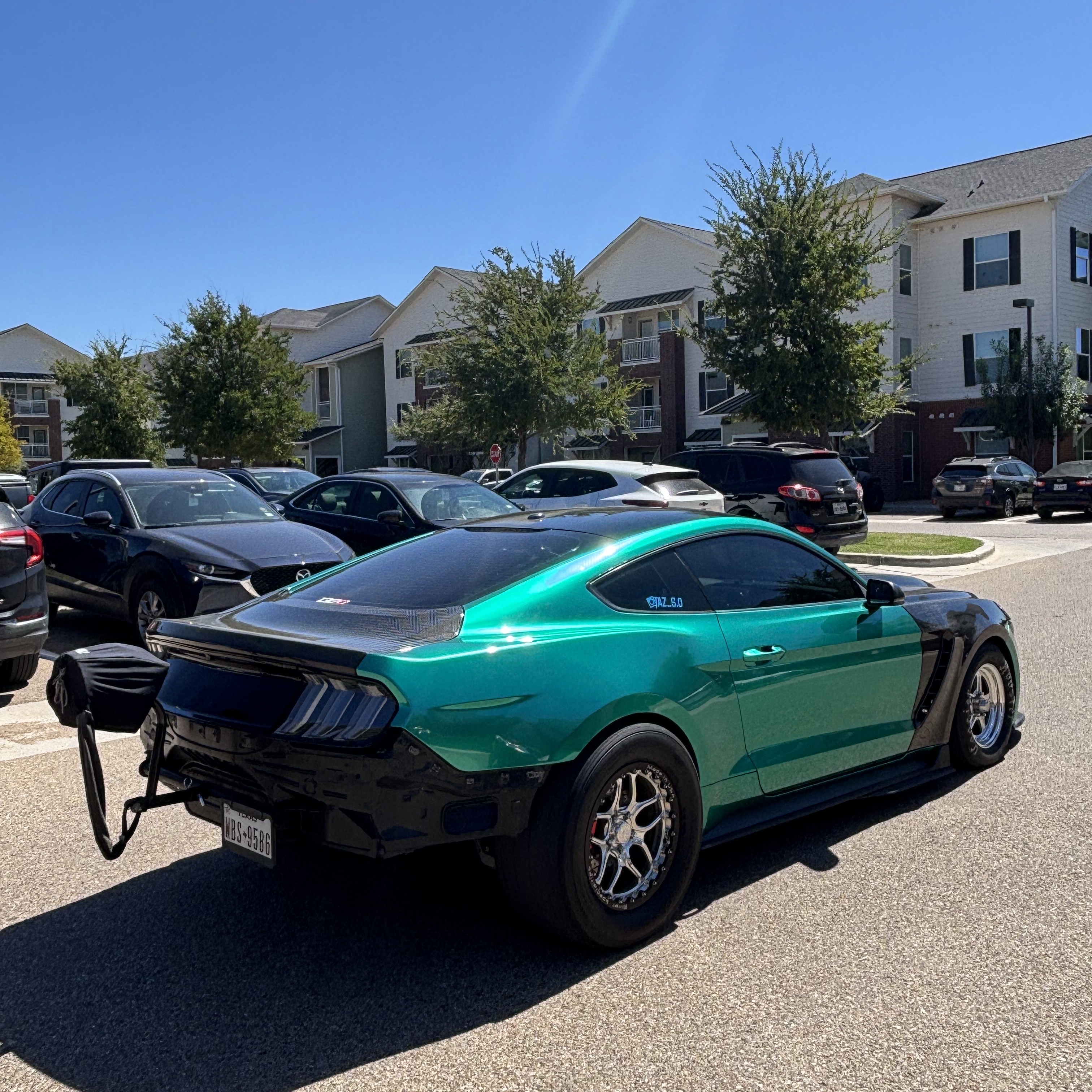 Gloss Metal Emerald Green Car Vinyl Wrap