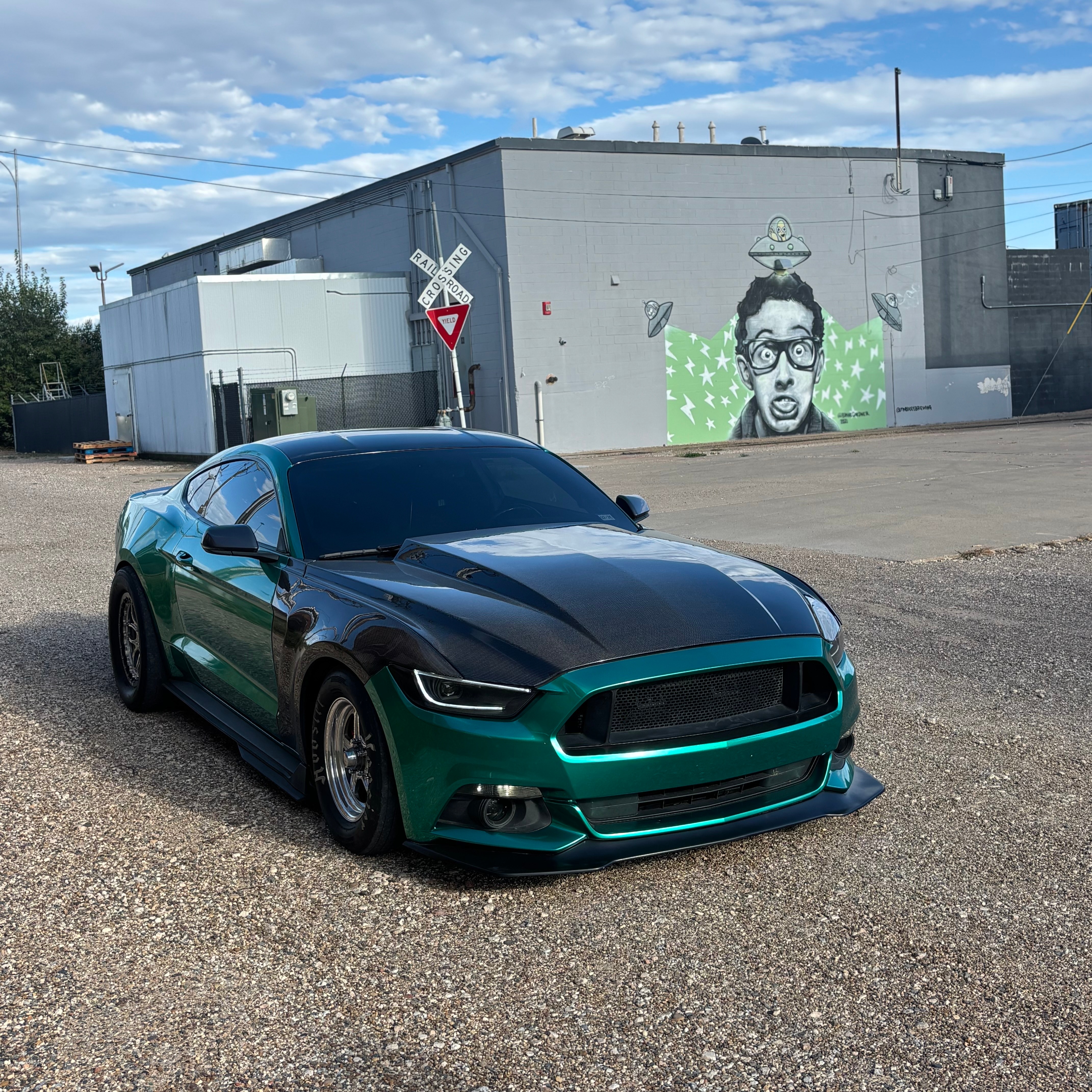 Gloss Metal Emerald Green Car Vinyl Wrap