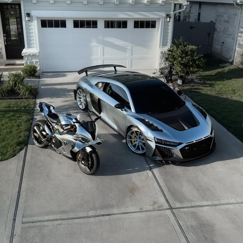 Matte Chrome Alexander Silver Car Vinyl Wrap
