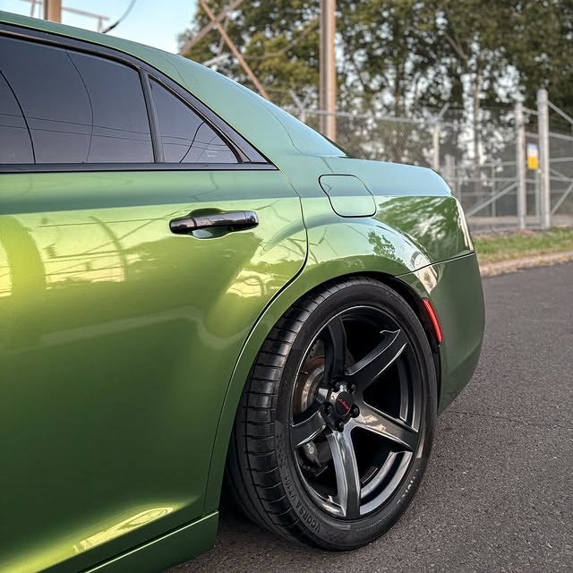 Gloss Metallic Mamba Green Car Vinyl Wrap