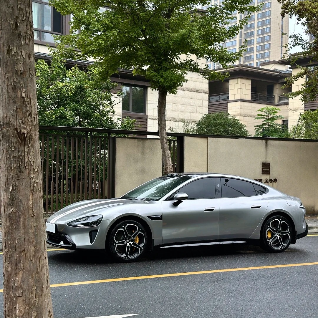 TPU GT Silver Car Vinyl Wrap