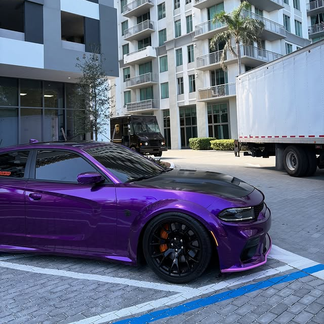 Gloss Metallic Grape Purple Car Vinyl Wrap
