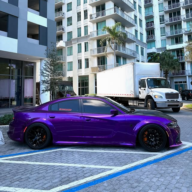 Gloss Metallic Grape Purple Car Vinyl Wrap