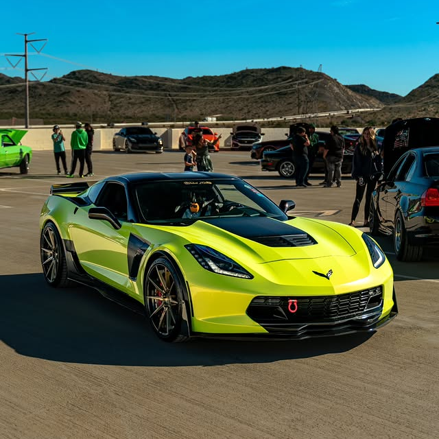 BMW Gloss Magic Gold Fluorescence Car Vinyl Wrap