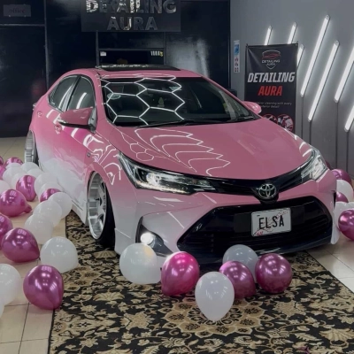 Gloss Customized Pink White Car Vinyl Wrap 01